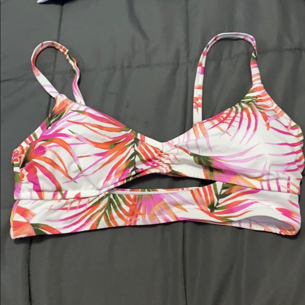 Floral bikini top